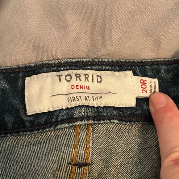 Torrid Size 20 2xl Slim Boot Cut Jean - Vintage Stretch Dark Wash - Picture 6 of 11